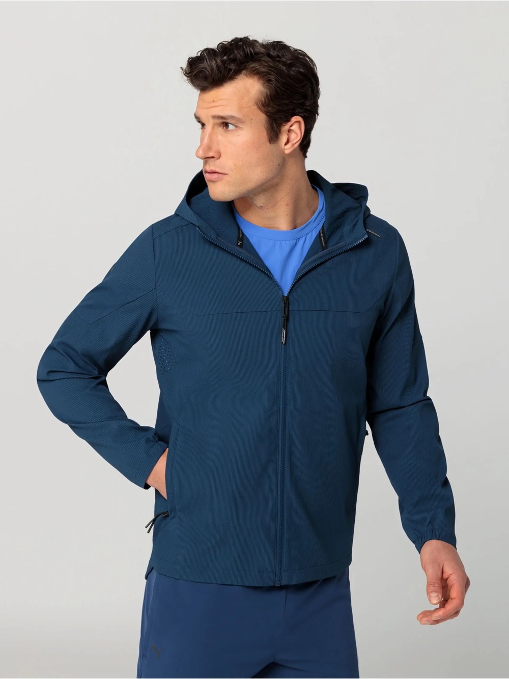 PUMA Men’s size Large PORSCHE DESIGN Navy Blue Active Packable Jacket